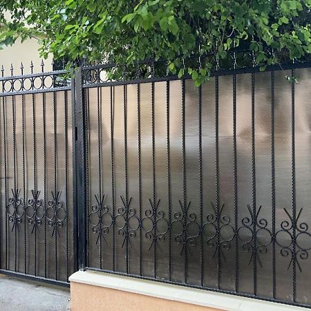 Perla Plantelor Apartman Bukarest Kültér fotó